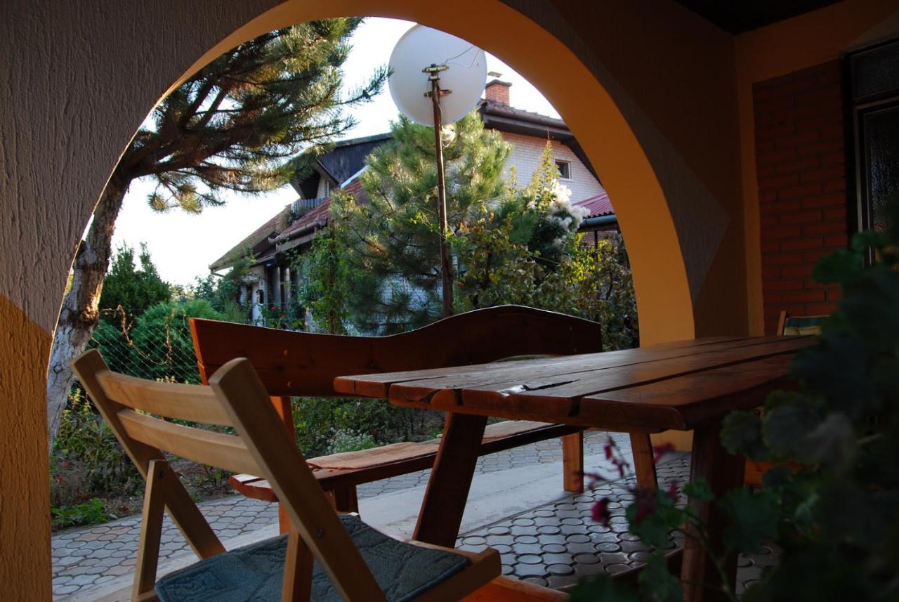 Vila Verona Sobe Палич Екстериор снимка