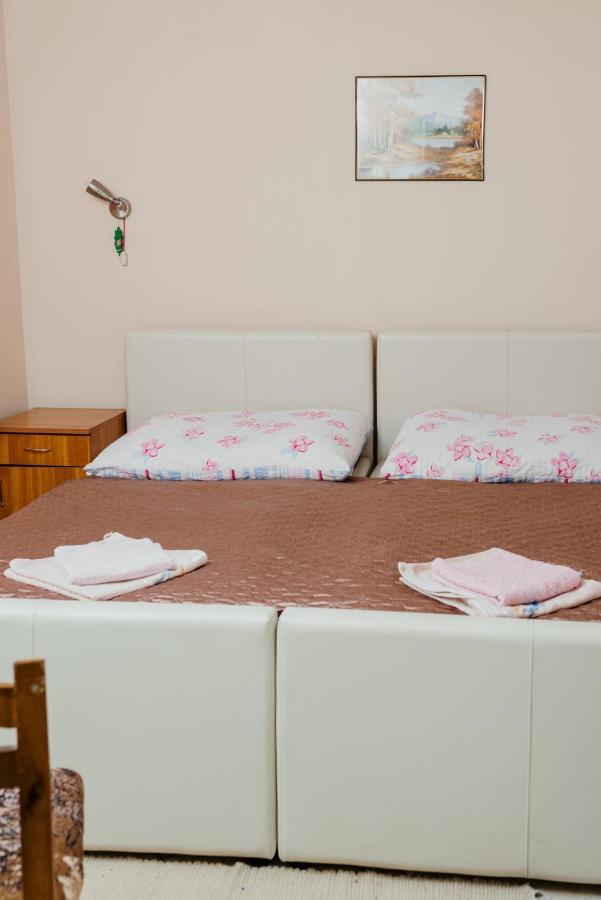 Vila Verona Sobe Палич Екстериор снимка